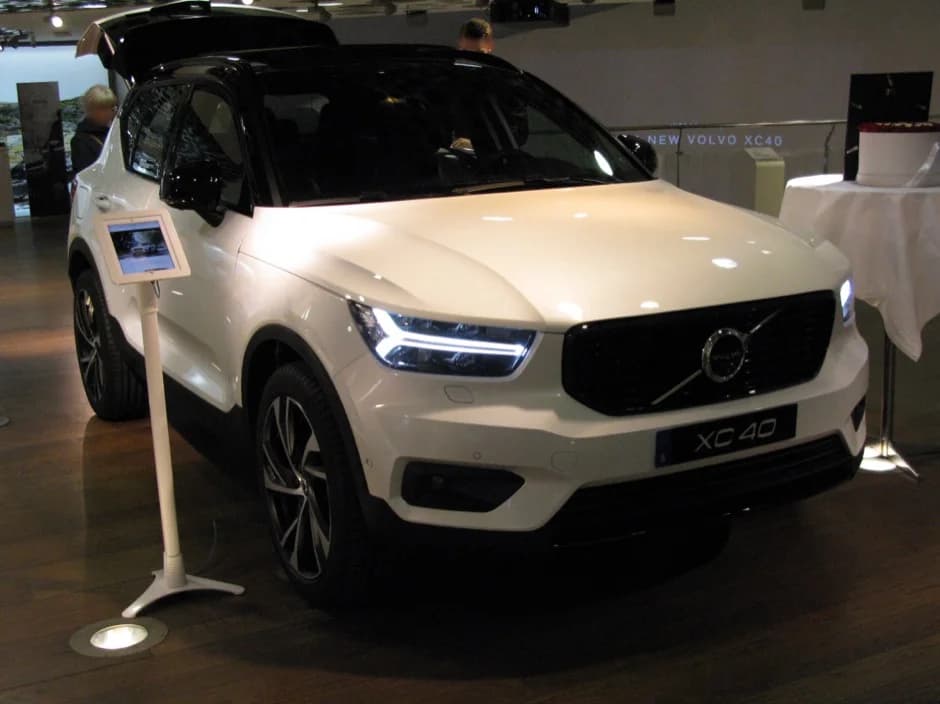 볼보 XC60
